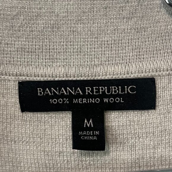 Banana Republic Button down - Picture 2 of 2